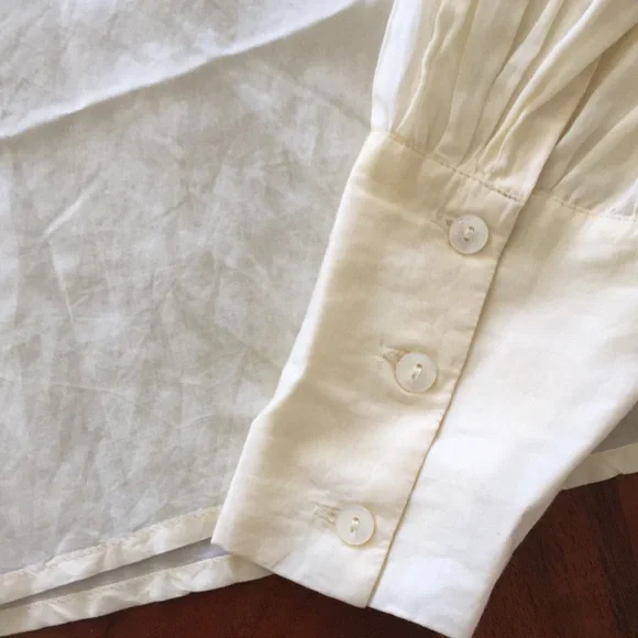 Mille Resort & Travel butter yellow semi sheer ruffle blouse M - Picture 5 of 10